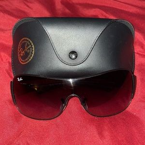 Men’s Ray ban sunglasses